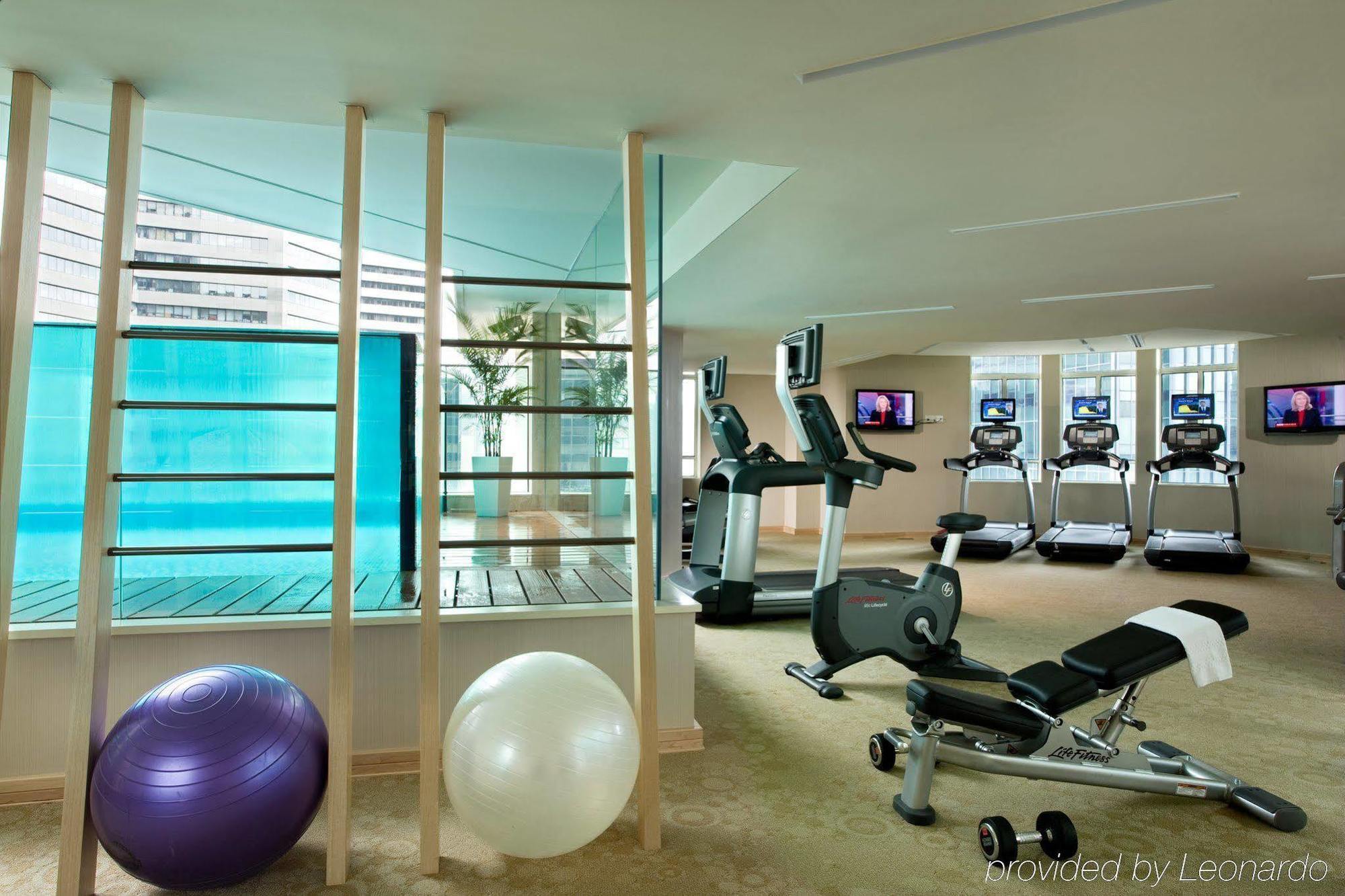 Ascott Raffles Place Singapur Facilidades foto The gym at the hotel